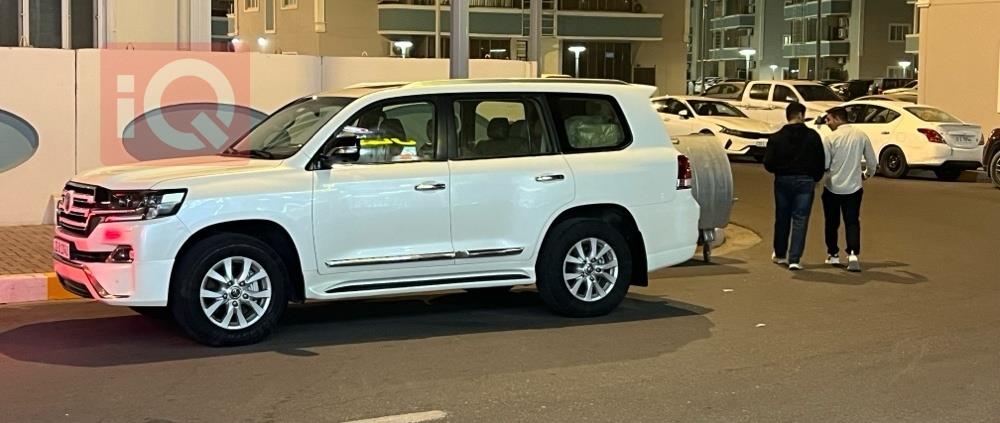 تويوتا لاندكروزر